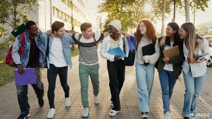 ¿Son los Jóvenes de la Generación Z Realmente Vagos y Exigentes? 🤔