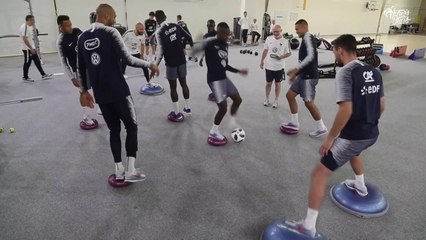 Travail en salle pour les Bleus