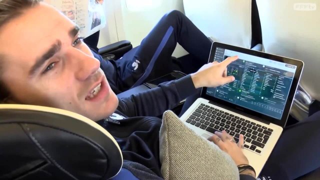 Les Bleus à Cologne pour Allemagne - France, reportage