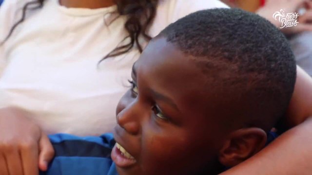 France-Belgique sur le parvis de l'Hôtel de Ville de Paris, reportage