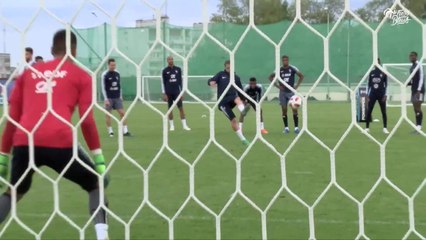 Travail devant le but pour les Bleus