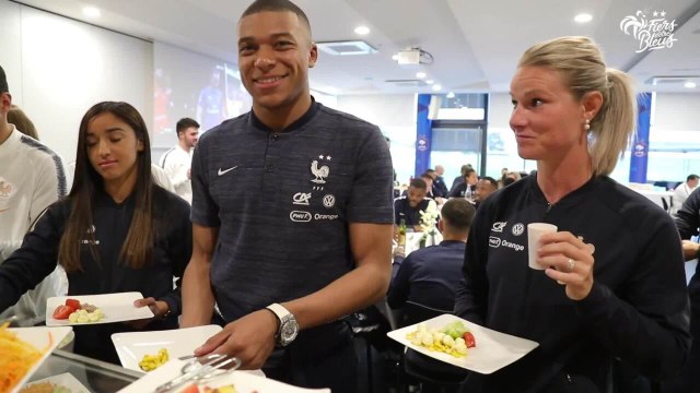 Dîner historique pour les Bleus à Clairefontaine