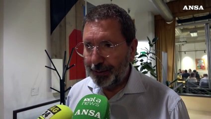 Marino: "Renzi? Ha un buon futuro da conferenziere, cambiato posizione troppe volte"