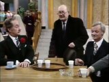 Are You Being Served - S03 E09 - Special - Christmas Crackers