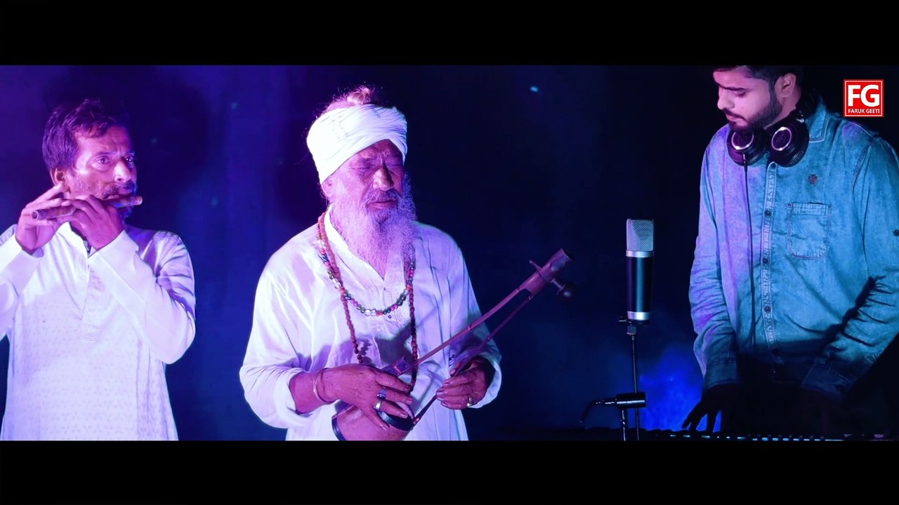 বাউল সম্রাট টুনটুন ফকিরের নতুন ফোক ভিডিও গান - Tomari Mohima Giti Folk Video Song
