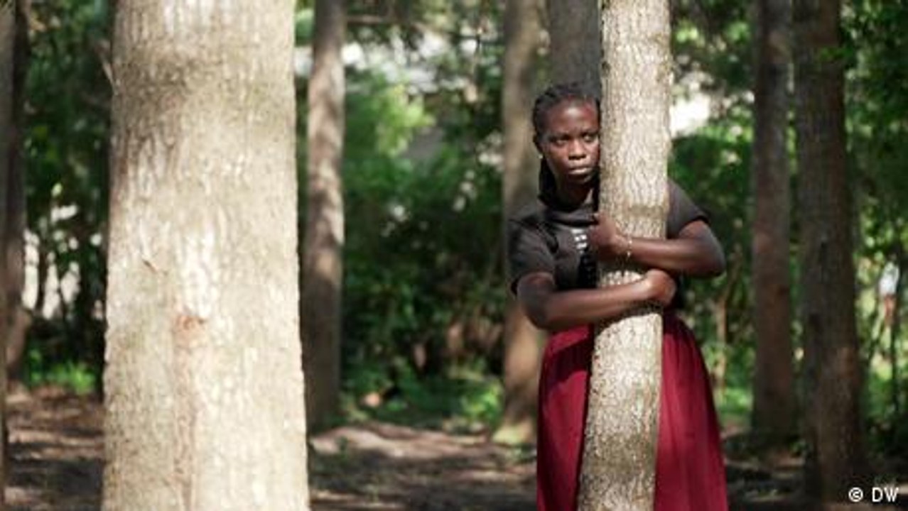 Uganda: Bäume umarmen für eine bessere Welt