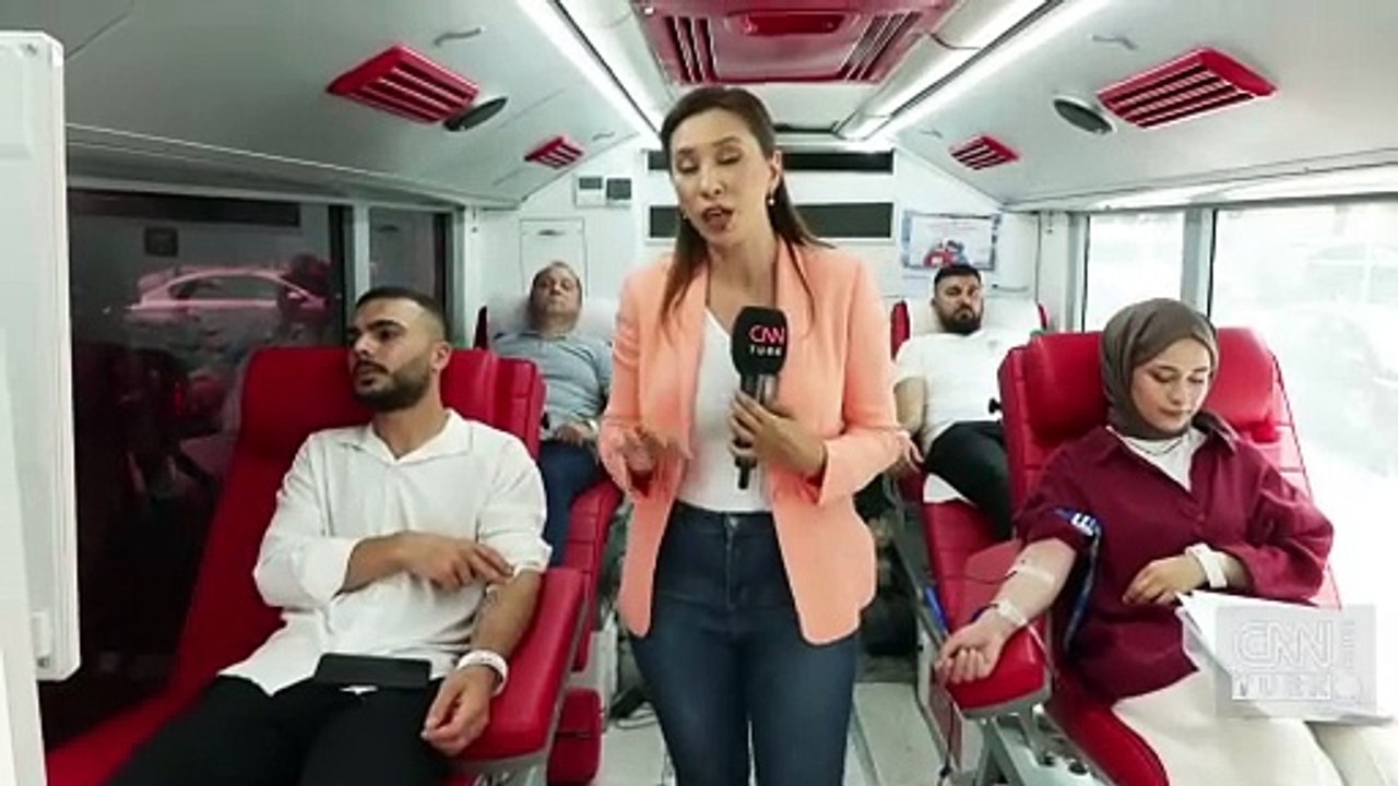 Kan bağışı yapmak isteyenler Yedikule'de toplandı: ''Bir ünite kan 3 kişiye can veriyor''