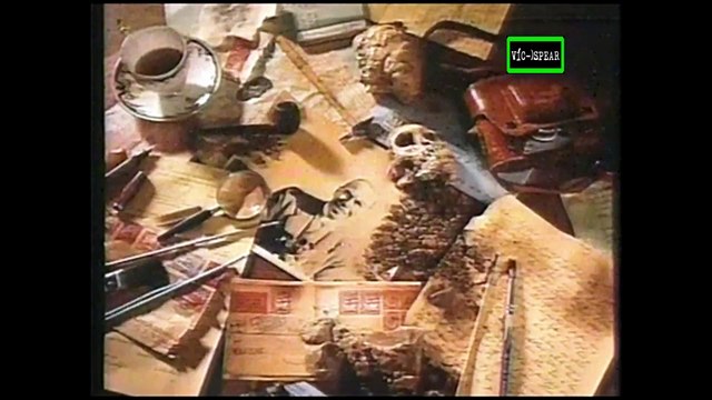 En Busca de Mundos Perdidos: La Guerra de los Cráneos, el Eslabón perdido - Doc. (1999) - Español Latino - Episodio 1