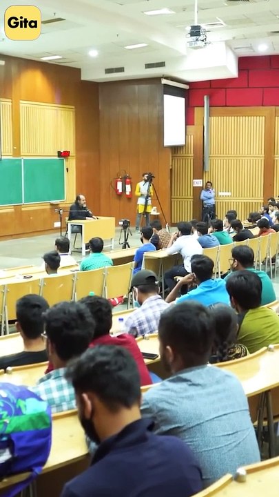 Playing the Victim || Acharya Prashant