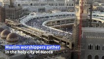 Muslim pilgrims gather in holy Mecca ahead of hajj