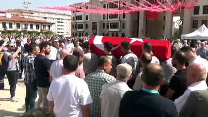 Kazada ölen sağlık çalışanı Boyabat'ta toprağa verildi