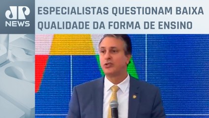 MEC suspende criação de novos cursos à distância