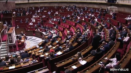 Francia, Macron: "Sciogliere Assemblea unico modo per far chiarezza"