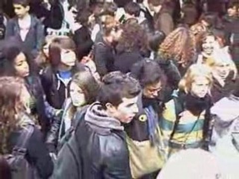 Pablo Picasso blocus et manif 10 avril 2008 part 1