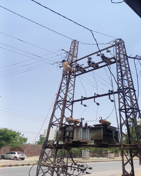 अपना काम निपटा लें नहीं तो सुबह छह बजे से लेकर...