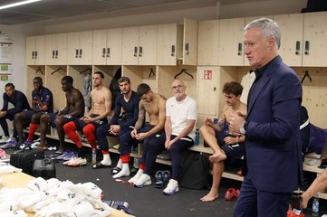 Dans le vestiaire des Bleus à Helsinki