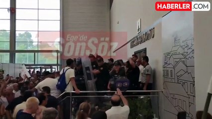 İzmir Büyükşehir Belediyesi'nde işçiler iş bıraktı, ortalık karıştı