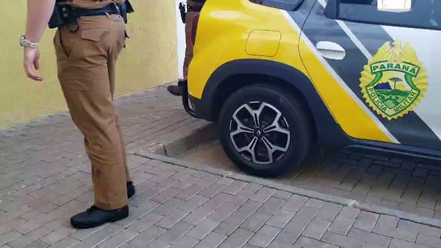 Homem é flagrado furtando fios e acaba preso pela Polícia Militar