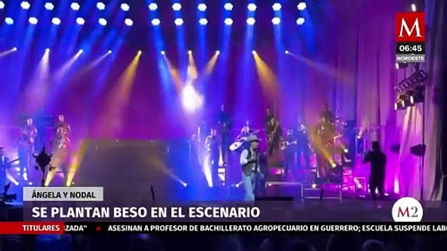 Christian Nodal y Ángela Aguilar se plantan beso en concierto en el Auditorio Nacional
