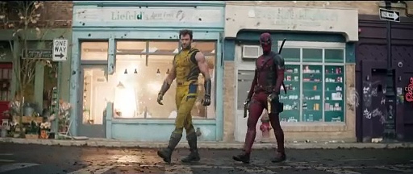 Deadpool___Wolverine___#BestFriendsDay(720p)