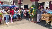 Rinden sentido homenaje a don Felipe Castillo en Sayula de Alemán
