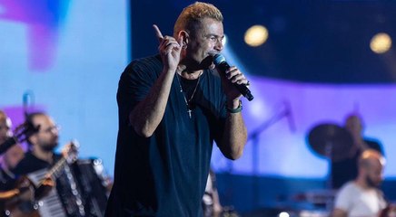 عمرو دياب يصفع شاباً ومحامي الهضبة يتقدم ببلاغاً ضده: النجم تعرض للضرر