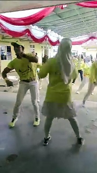 GOYANG SEMOK