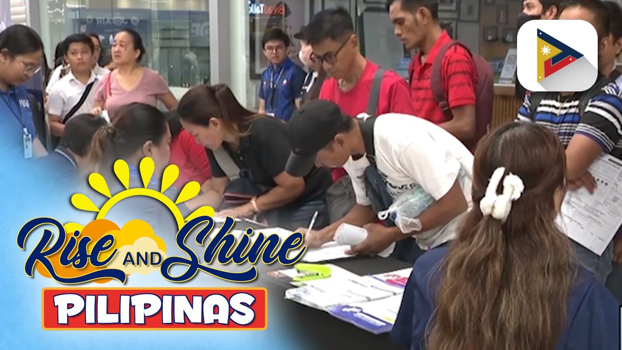 Higit 100 aplikante, hired-on-the-spot sa job fair ng DOLE Camanava; Job fair ng DMW, dinagsa ng mga nais magtrabaho abroad