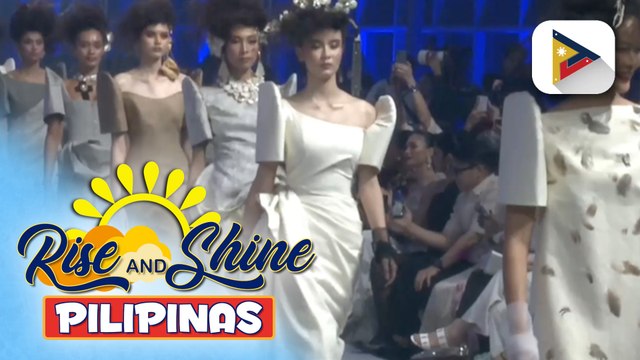 TALK BIZ | Ilang celebrities, bonggang inirampa ang kanilang modern Filipino garments sa TernoCon 2024