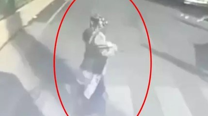 Diyarbakır’da otobüsün çarptığı yaya hayatını kaybetti... Kaza kamerada