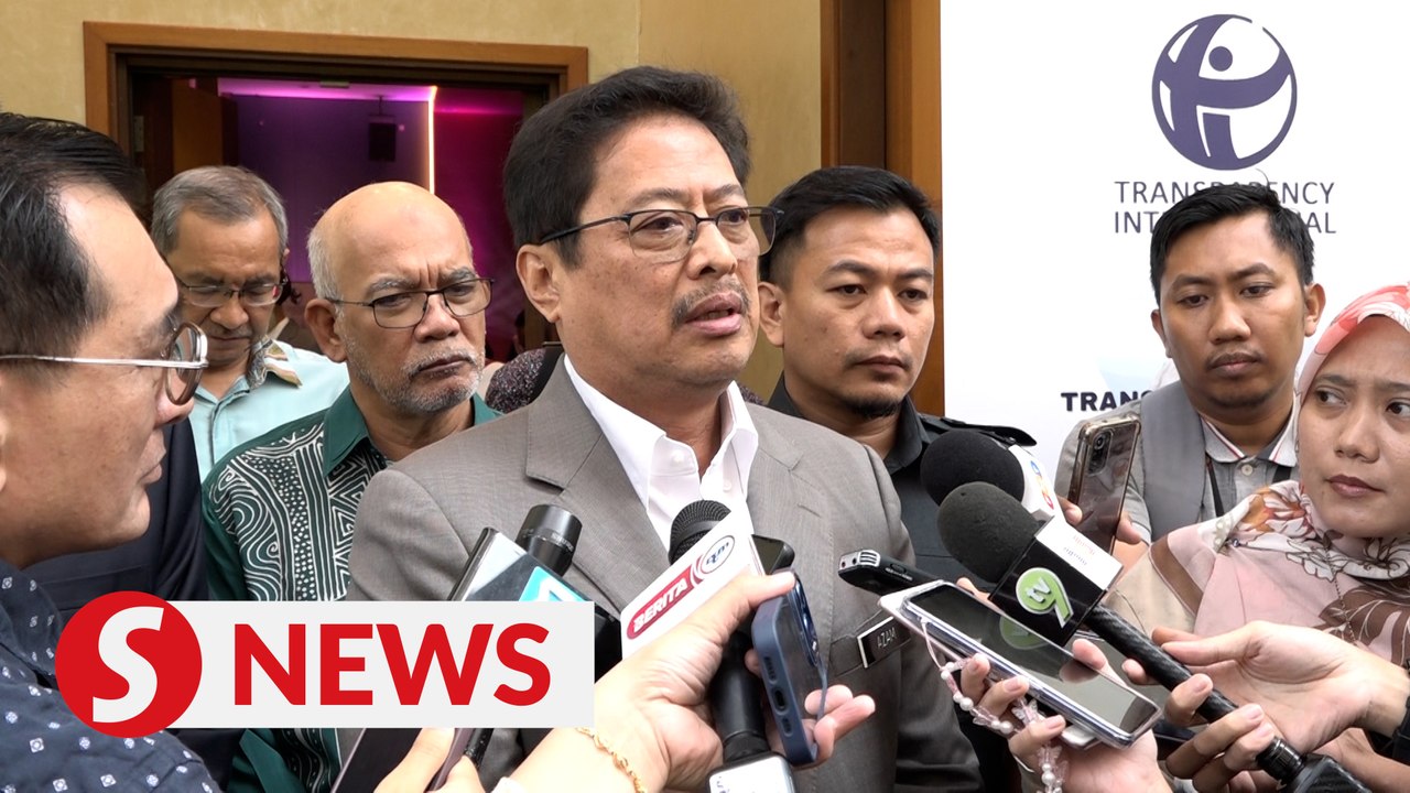 Three Customs officers nabbed, millions in cash seized over Port Klang smuggling ring probe