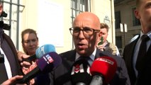 Législatives : exclu de son parti, Eric Ciotti arrive au siège de LR à Paris