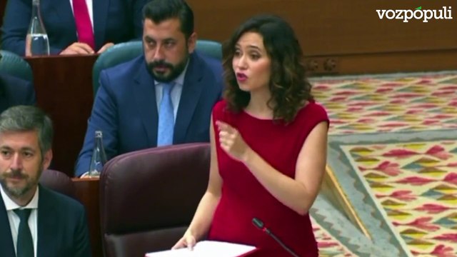 Ayuso sitúa a Madrid como el azote de la corrupción contra Sánchez y apunta que seguirán firmes, sin miedo