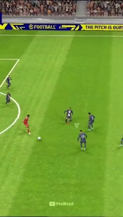 Oliver kahn is not goalkeeper football