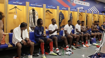 Au coeur du vestiaire des Bleus