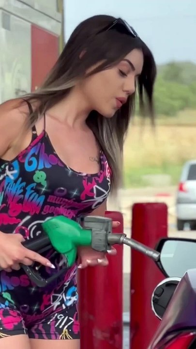 Don't Touch My Car  #funny #corvette #corvettecorvette #corvettec8 #foryou #פוריו #trending #feelcool #trend #supercar #supercars #donttouchmycar #rudeboy #viral #chevrolet #corvettestingray #usa #power #brandnew #new #spotted