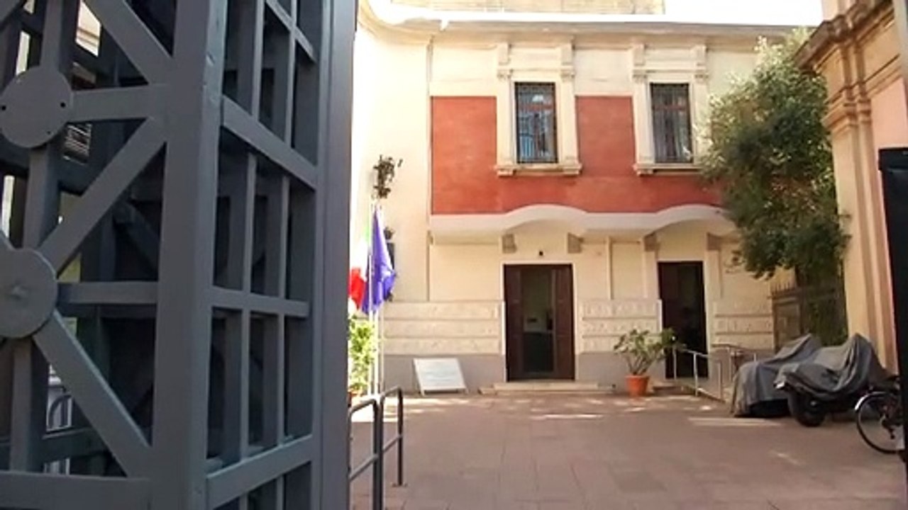 Denunciato l'imbrattatore del Monumento ai Caduti