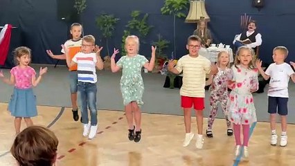 Nadanie sztandaru Szkole Podstawowej w Bodzyniewie