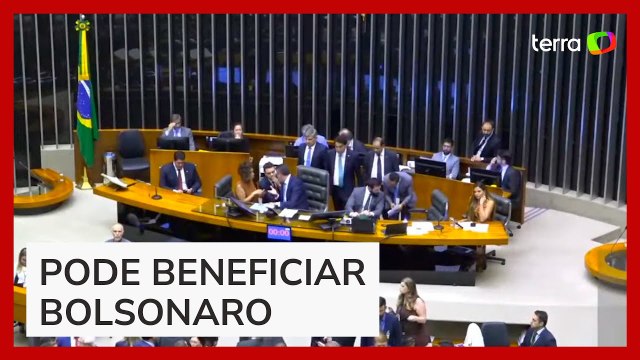 Câmara aprova urgência em projeto que anula delações premiadas