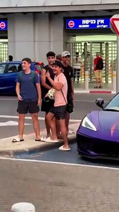 Don't Touch My Car.  #funny #corvette #corvettecorvette #corvettec8 #foryou #פוריו #trending #feelcool #trend #supercar #supercars #donttouchmycar #rudeboy #viral #chevrolet #corvettestingray #usa #power #brandnew #new #spotted #c8stingray #stingray #fast