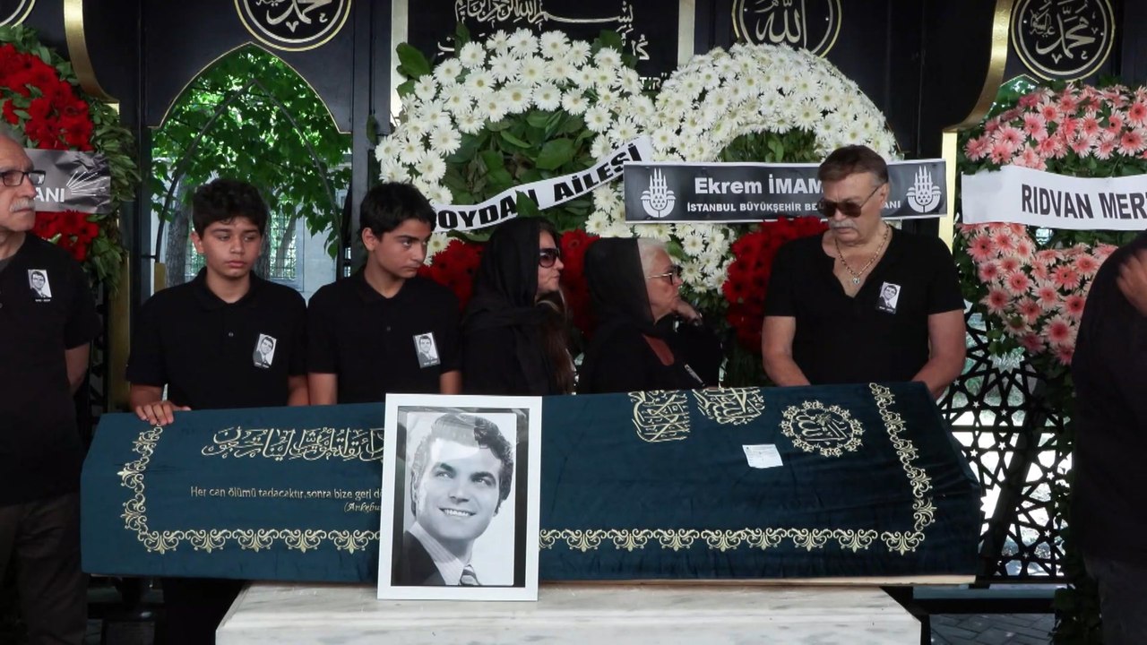 Usta oyuncu Murat Soydan son yolculuğuna uğurlandı