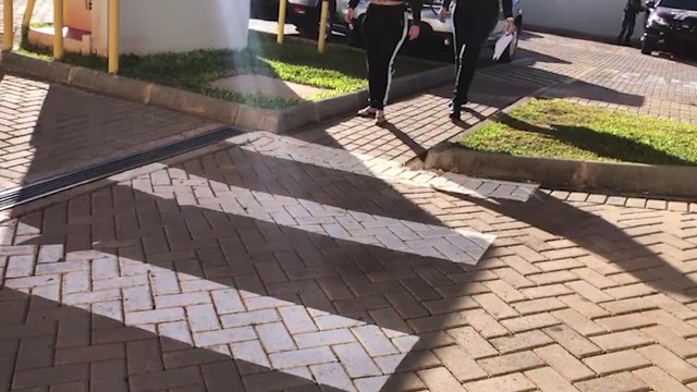 Jovem de 24 anos é detida pelo GDE em posse de maconha no Cascavel Velho