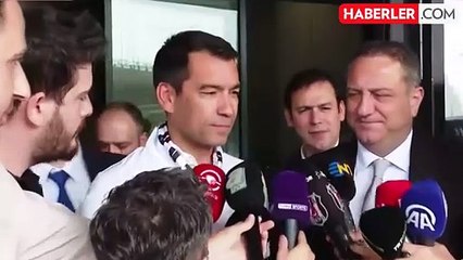 Beşiktaş'ın yeni teknik direktörü Giovanni van Bronckhorst, İstanbul'a geldi