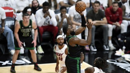 Celtics Top Mavericks in Pivotal Game 3 to Take 3-0 Series Lead