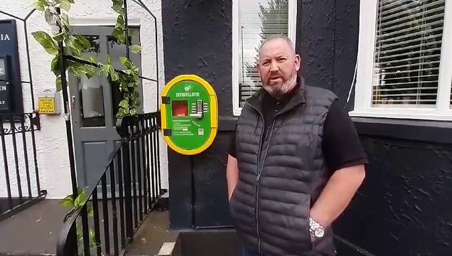 Washington's defibrillator walk in memory of Lesley and to promote awareness of life-saving equipment