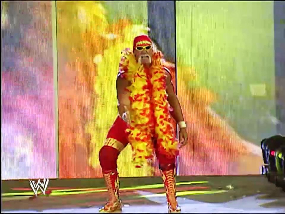 Hulk Hogan Entrance WrestleMania 19