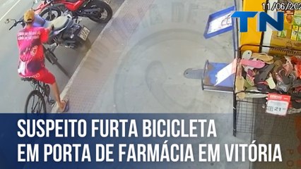 Suspeito furta bicicleta em porta de farmácia em Vitória