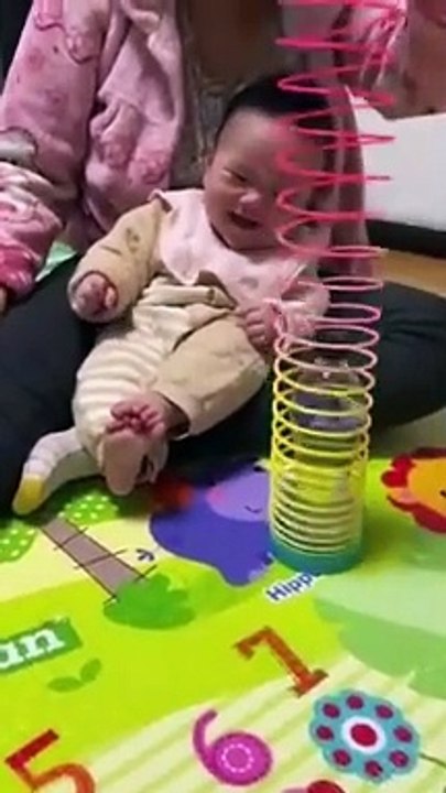 Cute and Funny baby laughing Videos _ Try not to laugh Challenge(360P)