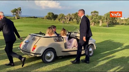 "Giorgia I'm your fan", l'urlo di una giornalista straniera a Meloni che risponde: "Grazie mille"