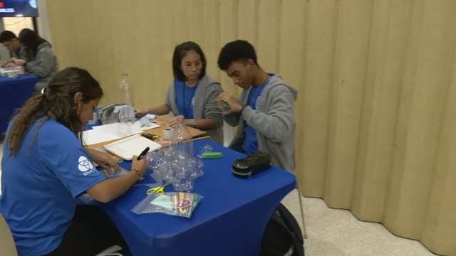 Estudiantes ponen en práctica sus conocimientos en astronomía y física